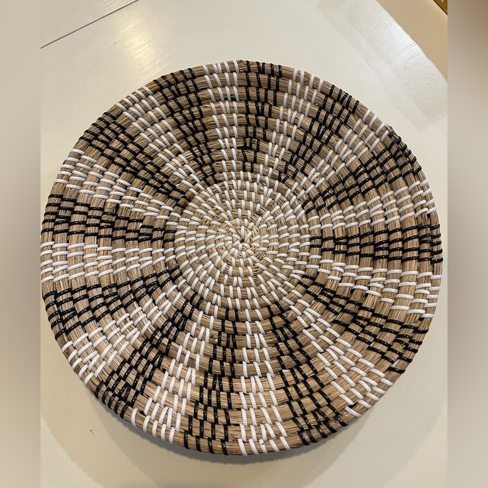 Woven Decorative Wall Basket in Natural, Black & White